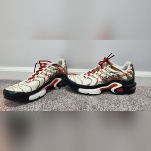 Nike Air Max Plus TN GS Script Swoosh 7Y